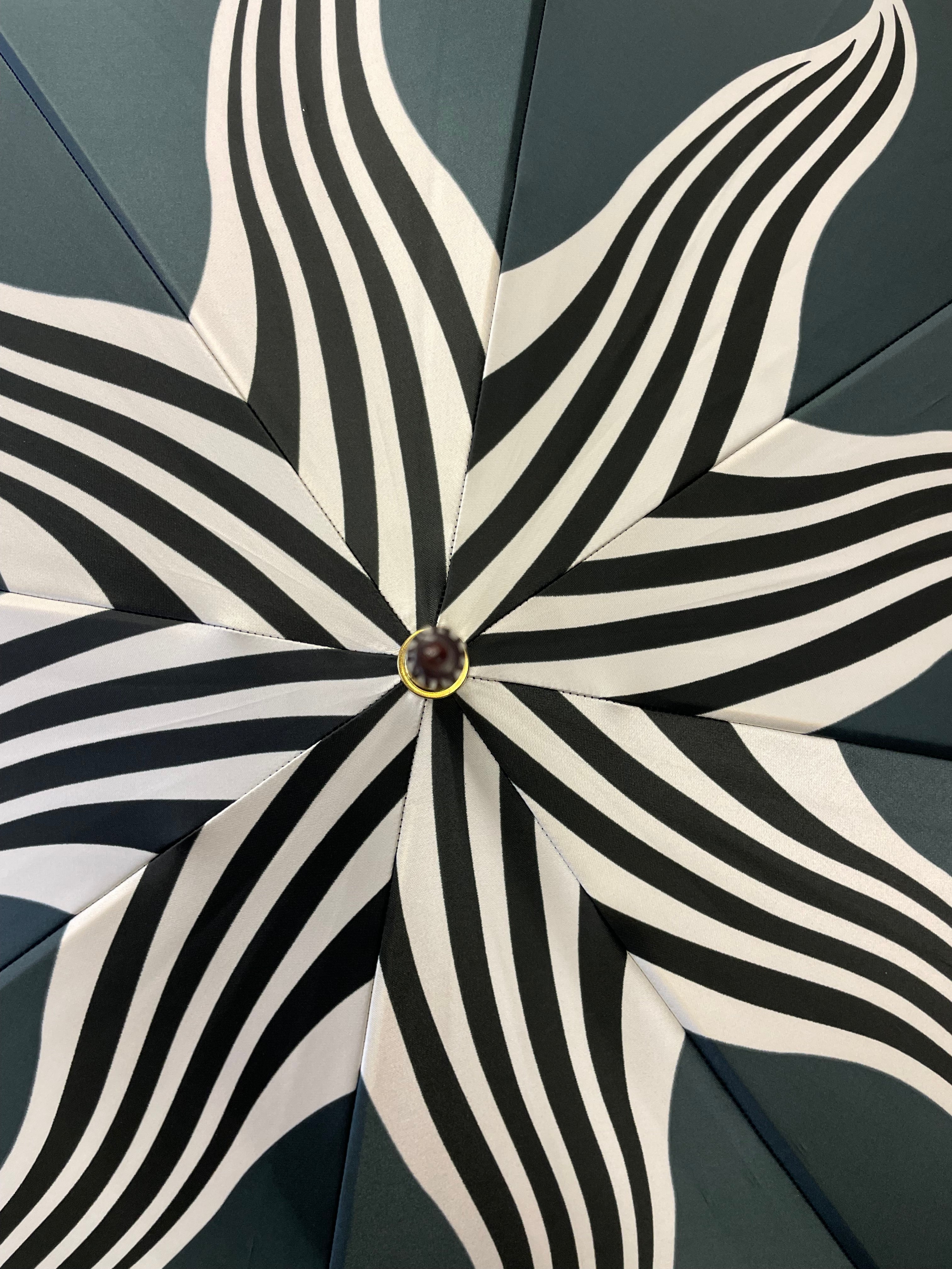 Damen Langschirm kunstvolle Blüte